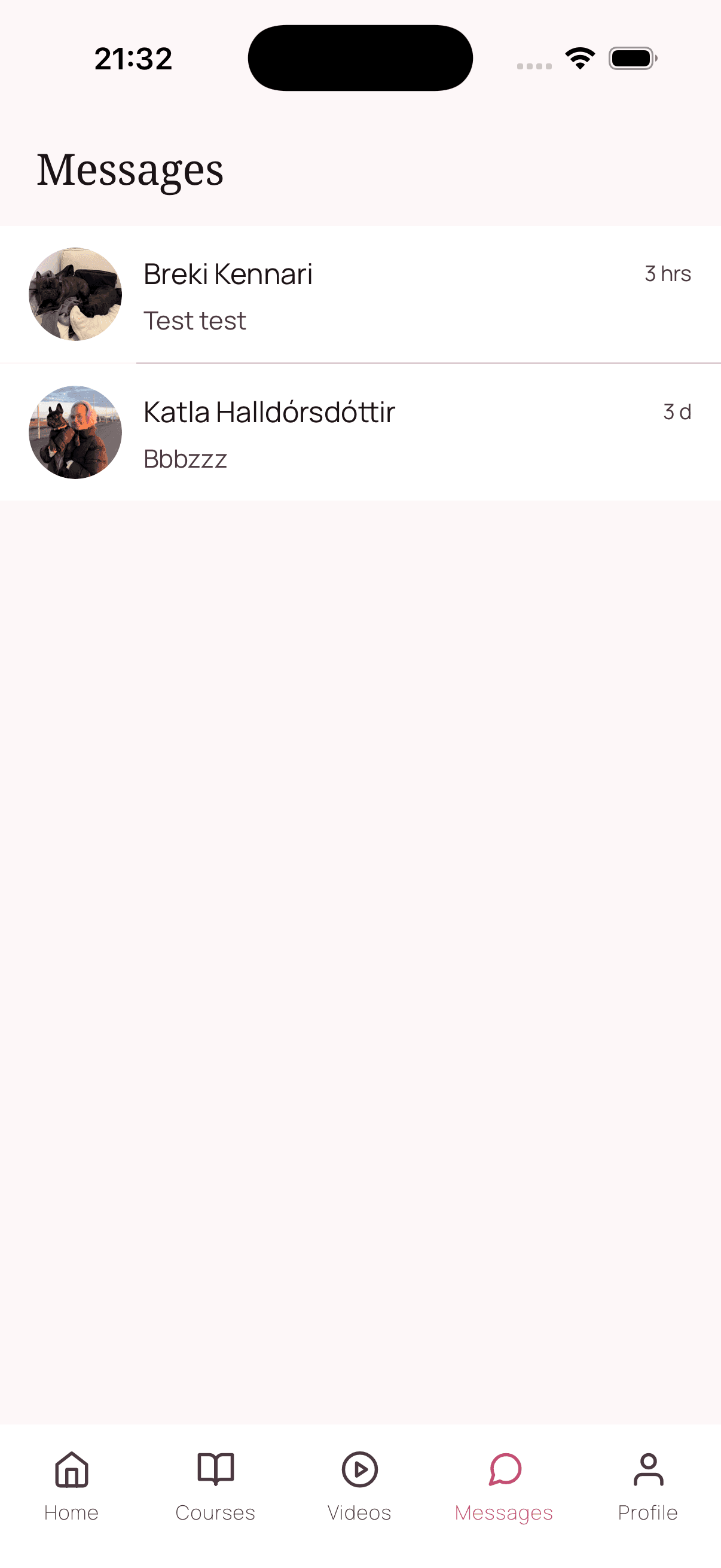 Built-in messaging between students and instructors